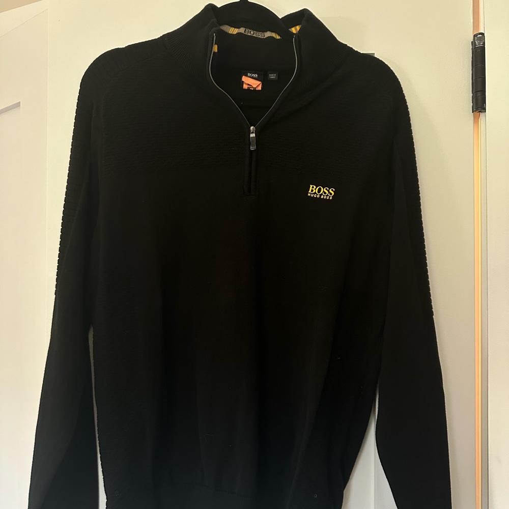 Men’s sweater
